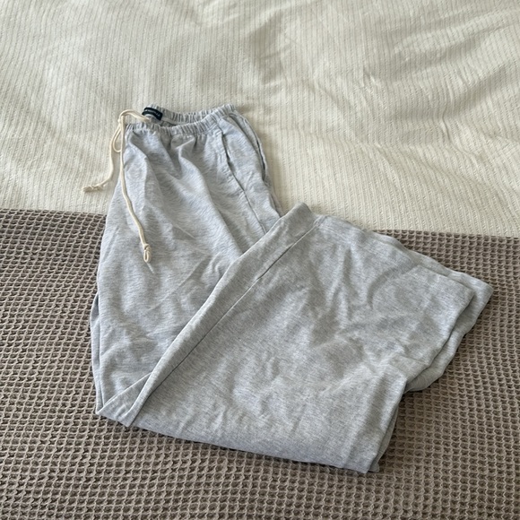 Brandy Melville Pants - brandy melville autumn tie wide leg sweatpants